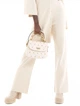 Сумка GUESS TRIANA Shoulder 855319 Молочний - изображение 3