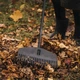 Граблі для листя Fiskars Solid середні M (1063089) - зображення 6