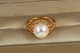 Кольцо Xuping Jewelry шар с жемчугом р 18 золотистое - изображение 1