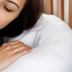 Подушка для сну ортопедична анатомічна Side Sleeper Pro ергономічна подушка-підкова проти хропіння, з виїмкою для вуха і підтримкою шиї та хребта, поліестер і синтетична бавовна Біла, FG-196 - зображення 4