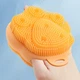 Мочалка для тела Лапка массажная щетка с удобной формой для ухода за кожей и расслабляющего массажа - изображение 4