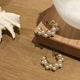 Сережки-півкільця з перлинами цвяшки Honey Fashion Accessories білий (12-151) - изображение 2