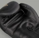 Боксерские перчатки Venum Impact Evo 12 oz (черные) — премиум защита, PU кожа, тренировки и ринг - изображение 4