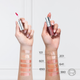 Olejek do ust L'Oreal Paris Plump Ambition nawilżający 380 Rouge In Love 5 ml (3600524172787) - obraz 6