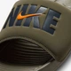 Мужские шлепанцы для пляжа Nike Victori One Slide Se HQ2124-200 41 (8US) 26 см Medium Olive/Anthracite-Bright Ceramic (198482005597) - изображение 6