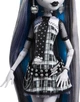 Кукла Монстер Хай Фрэнки Штейн Драма Monster High Frankie Stein Reel Drama Collector Black and White Mattel (HKN29) (HKN29) - изображение 4