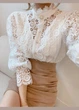 Блузка женская с кружевом однотонная Fashion Белая 14328 2XL (52) - изображение 4