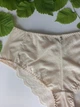 Жіночі трусики сліпи Naturana 4112 XXL з мережива бежеві - изображение 2