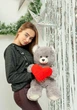 Плюшевый мишка Фрэнк 65 см Teddy Boom серый с красным сердцем - изображение 3