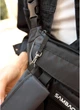 Большая женская поясная сумка бананка Sambag для планшета DynamicDart черная - изображение 8