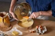 Лопатка Fiskars Functional Form силіконова 27.7 см Біла (1023615) - зображення 6