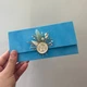 Конверт оксамитовий під гроші розмір 16,6 х 8 см з печаткою та декором на магнітній застібці яскраво-блакитного кольору - зображення 3