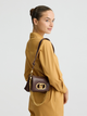 Torebka crossbody damska mała z łańcuszkiem Liu Jo AA5269E0886 00533 Brązowa (800070348862) - obraz 2