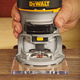 Frezarka DeWalt D26200-QS 900 W 8 mm (5035048262238) - obraz 6