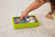 Смартфон Fisher-Price 2 в 1 багатомовний (HNL46) (0194735143948) - зображення 4