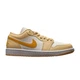 Кроссовки женские Jordan 1 Low 36.5 Комбинированный DC0774-170 - изображение 7