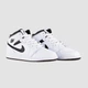 Кросівки жіночі Jordan Air 1 Mid (Gs) 38 Чорно-білий DQ8423-132 - зображення 2