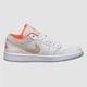 Кроссовки женские Jordan 1 Low Se 41 Белый DC9509-100 - изображение 3