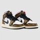 Кроссовки женские Jordan 1 Mid Se (Gs) 38 Белый DQ8418-071 - изображение 5