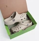 Тапочки Crocs Classic Clog Beige 10001-2Y2 38-39 - изображение 2