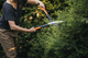 Nożyce do żywopłotu Fiskars PowerGear XHSX92 (1023631) - obraz 8