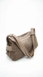 Сумка кросс-боди женская замшевая средняя темно-бежевая ARTiS Bags 1820 207-4222 - изображение 3