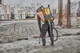 Вибратор-рюкзак глубинный аккумуляторный DeWalt Powershift DCPS310N - изображение 7