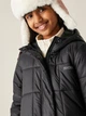 Детское зимнее пальто для девочки Regatta Junior Embrie RKN195-800 135-140 см Черное (5063516124696) - изображение 4