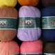 Пряжа из Норки, Желтый №824, 50 г/350 м, с дополнительной нитью для вязания - изображение 3