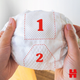 Підгузки Huggies Extra Care розмір 0 3.5 кг 8 x 25 шт (5029053548647/8) - зображення 4