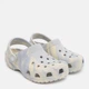 Детские кроксы для девочки Crocs Classic Marbled Clog K 207464-1FS 32-33 Белые (1962652192474_1159809907) - изображение 2