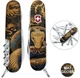 Нож Victorinox Swiss Army Huntsman Zodiac Деревянная змея (1.3713.3_Z4280pk) - изображение 3