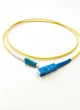 Патчкорд оптический SC/UPC - LC/UPC simplex 1м, одномодовый, G.657.A1, LSZH, жёлтый кабель — для FTTH, PON, телекоммуникационных сетей - изображение 1