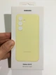 Чехол противоударный силиконовый Silicone Case для Samsung Galaxy S24 FE (S721) Yellow - изображение 1