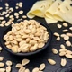 Жареный арахис со вкусом "Сыр" Runner Премиум 100г - изображение 2