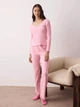 Пижама (лонгслив + штаны) женская Trendyol THMAW26PT00011 S Rosa (8684737543300) - изображение 7