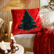 Poszewka Homla Zile z choinką i dzwoneczkami Czerwono-zielona 45 x 45 cm (5904183866260) - obraz 4