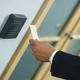 Перезаписываемая карточка RFID 125КГц для использования в системах контроля доступа и идентификации персонала - изображение 2