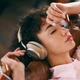 Беспроводные наушники с активным шумоподавлением Bowers & Wilkins PX8 Tan (art.243164) - изображение 5