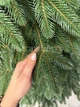 Искусственная литая елка Сканделия высотой 2.4 м роскошная новогодняя елка с густыми ветвями и складной металлической подставкой для дома Зеленый - изображение 5