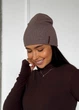 Жіноча шапка з м’якої трикотажної пряжі Casual Vibe INNOE 950888 Кавовий - изображение 5