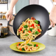 Patelnia wok Vilde Cast Line żeliwna 32 cm (5900670102323) - obraz 9