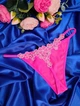 Трусы стринги женские Bettycana цветочные S малиновые (508М) - изображение 2