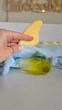 Дракончик антиколиковый с многоразовой солевой грелочкой, теплая успокаивающая мягкая велюровая игрушка для сна младенцев, комфортер, сине-жёлтый - изображение 3