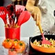 Набір кухонних предметів Kitchenware Set 12 предметів Силікон Червоний - зображення 5