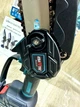 Аккумуляторная цепная мини пила в кейсе Krafftec (24V) 2 аккумулятора 2 шины 3 цепи для обрезки деревьев веткорез , шина 15 см (356789) - изображение 4