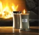 Ароматична свічка Woodwick Large Fireside з ароматом копченого дерева та яблучної шкірки 609 г - зображення 2