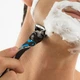 Бритвенный станок Schick Hydro Sense Hydrate Razors for Men + 5 картриджей - изображение 9