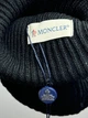 Шапка Moncler с прорезиненным логотипом в черном цвете, One size (универсальный размер), Унисекс. - изображение 3