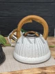 Чайник із нержавіючої сталі зі свистком 3 л Edenberg EB-8810 white - изображение 4